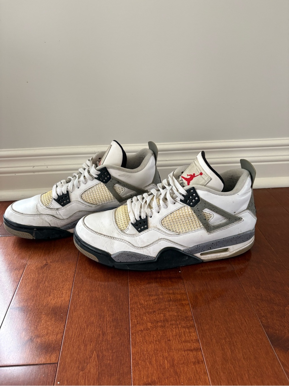 Jordan White, Grey & Black Retro Basketball Sneakers
